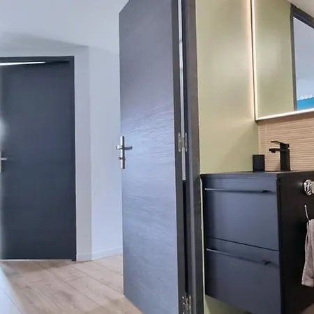 Feriehus De Charme Avec Piscine, Et Sauna - Inclus, A Beaurepaire-sur-sambre, Parc Naturel Avesnois - Fr-1-510-213