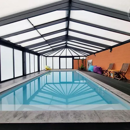 De Charme Avec Piscine, Et Sauna - Inclus, A Beaurepaire-sur-sambre, Parc Naturel Avesnois - Fr-1-510-213 Feriehus